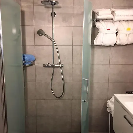 Bodmen 3 Von Privat In צרמט